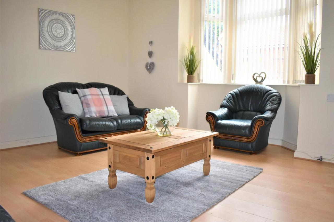 Beautiful Marine Park 2 Bedroom Apartment South Shields Bagian luar foto