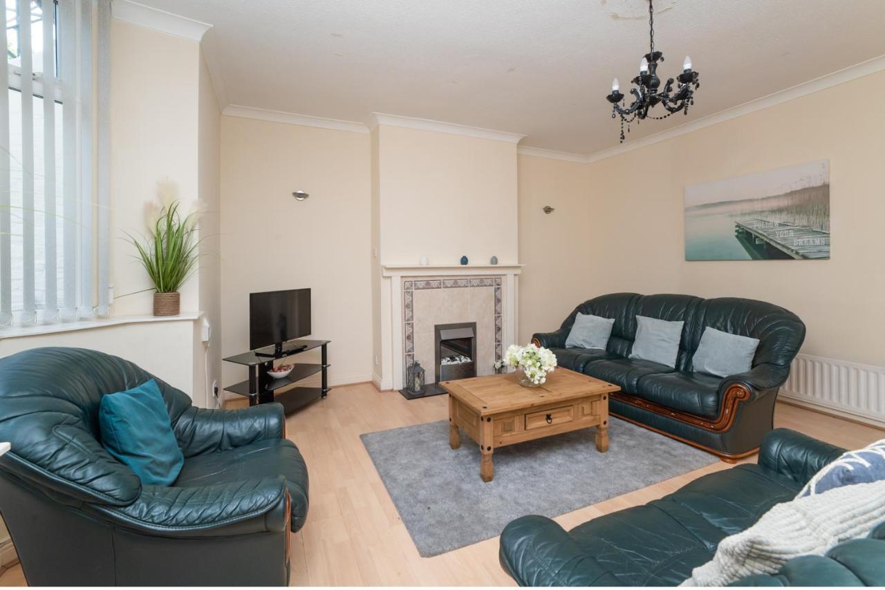 Beautiful Marine Park 2 Bedroom Apartment South Shields Bagian luar foto